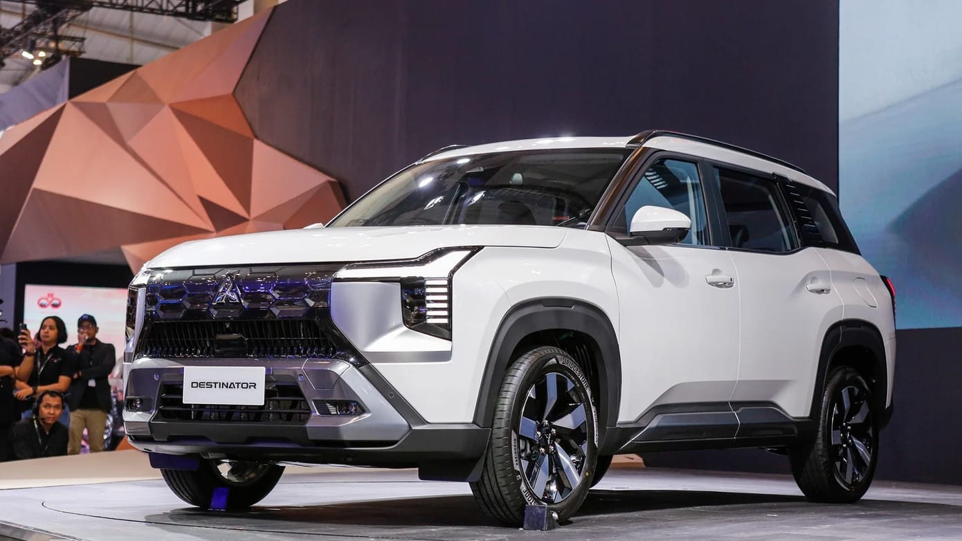 2 bản Mitsubishi Destinator tại Việt Nam lộ cấu hình: Trang bị ADAS từ bản rẻ nhất, giá dự kiến từ 700 triệu