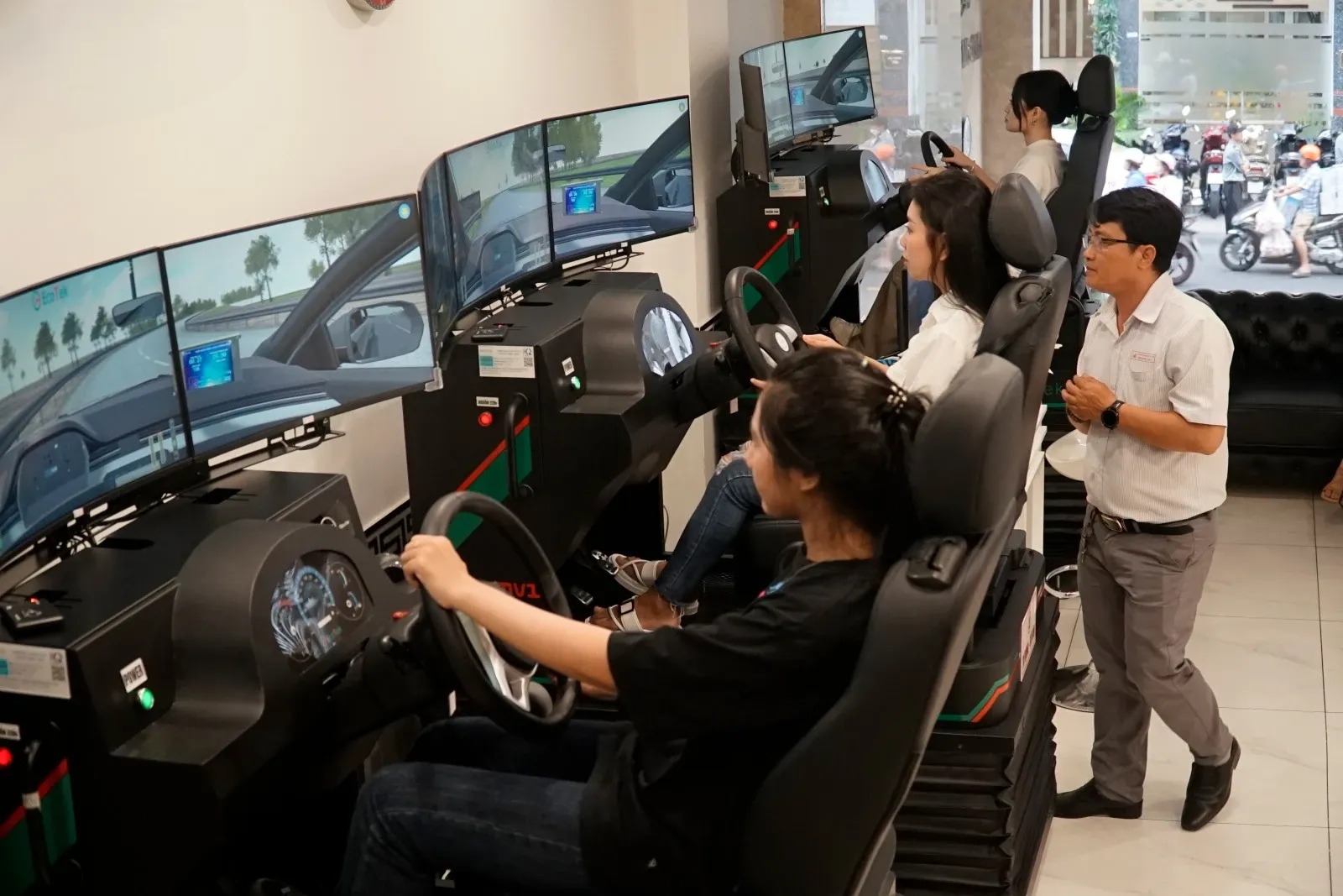 Đề xuất bỏ bài thi mô phỏng trong sát hạch lái xe ô tô