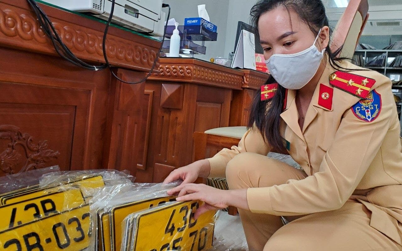 Thủ Tục Thu Hồi Biển Số Xe Đã Bán Mới Nhất 2025: Hướng Dẫn Hồ Sơ Chi Tiết Từ A-Z