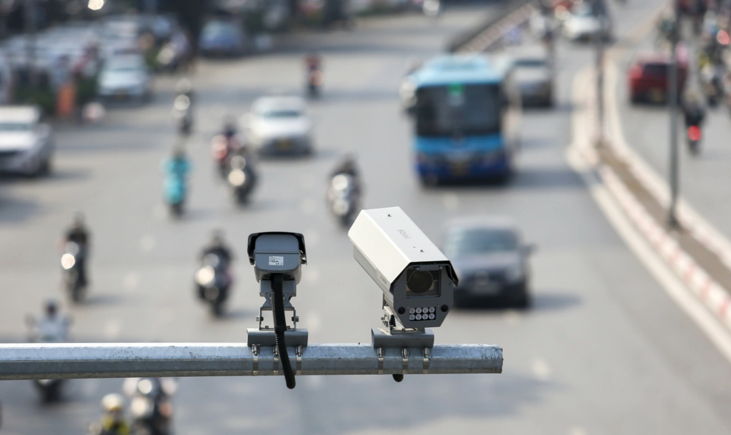 Camera AI tại Hà Nội ghi nhận hơn 6.300 vi phạm giao thông chỉ sau 1 tháng