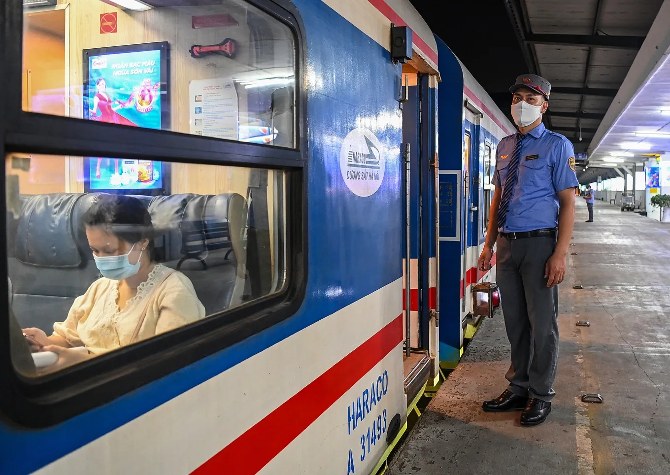 Vé tàu giảm 3% khi xăng dầu giảm, áp dụng từ 13/3