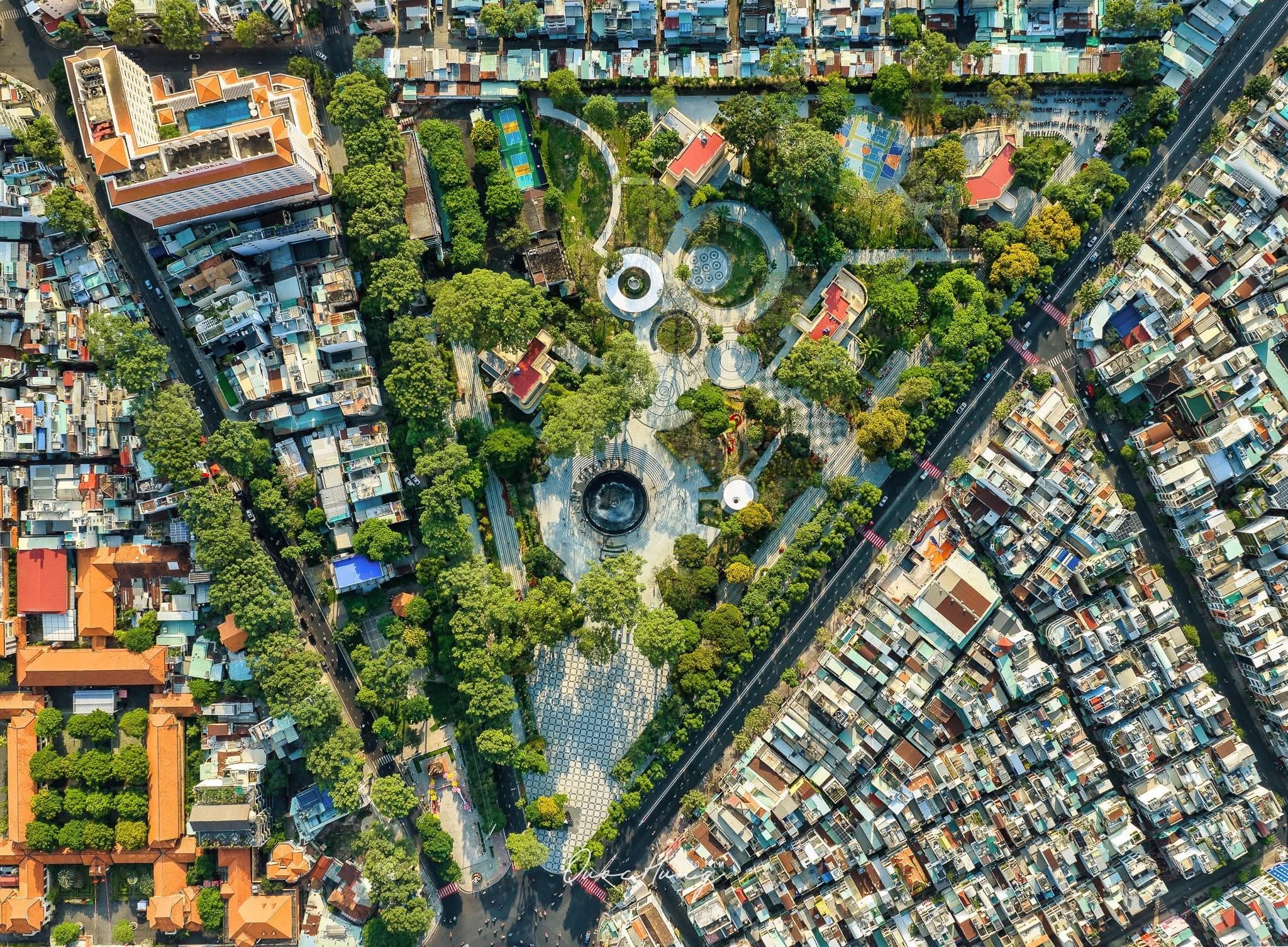 Công Viên Lý Thái Tổ 2026: Địa Chỉ, Giờ Mở Cửa, Lịch Phun Nước, Gửi Xe Ở Đâu? 